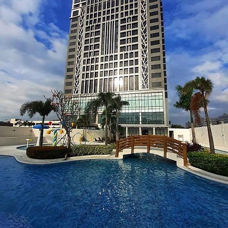 The Excelsior Hotel Las Piñas Exterior photo