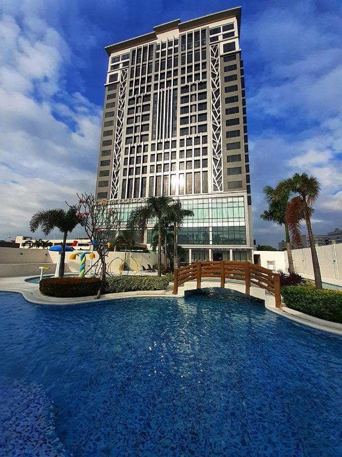 The Excelsior Hotel Las Piñas Exterior photo