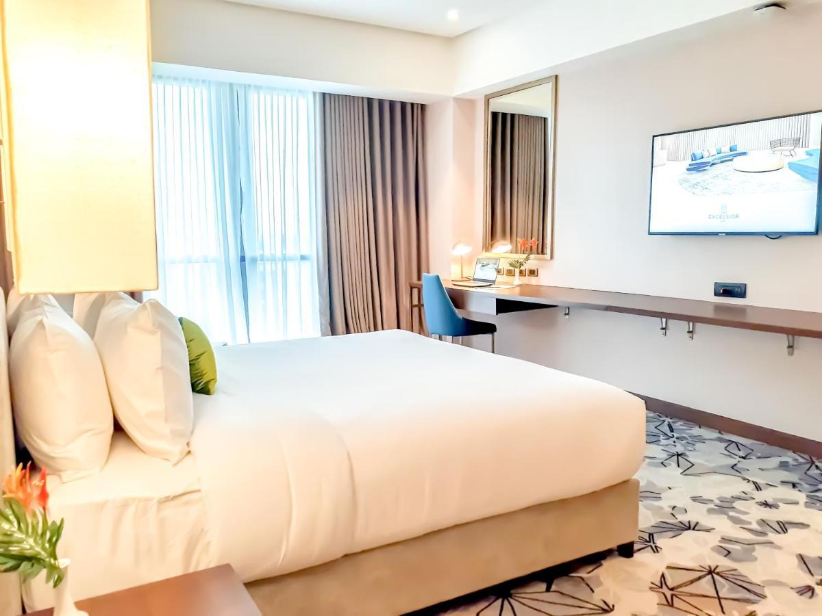 The Excelsior Hotel Las Piñas Exterior photo